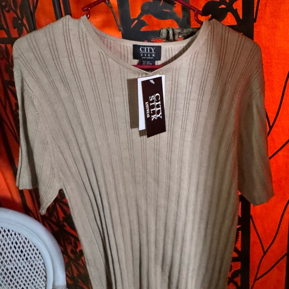 Women's Tan Short-Sleeve Ribbed Top